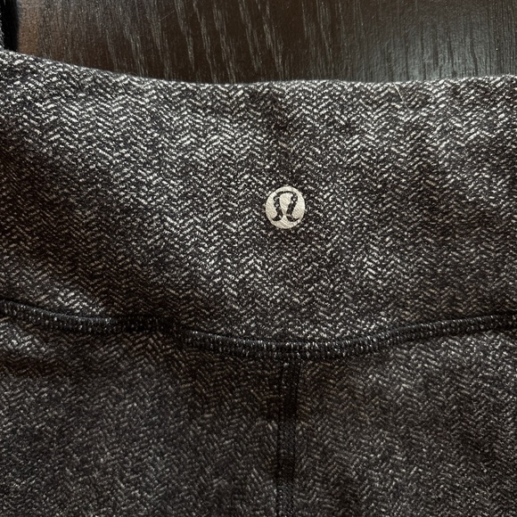 Lululemon Women’s Wunder Under Herringbone Patterns Crop Leggings Size 4 - Picture 4 of 8